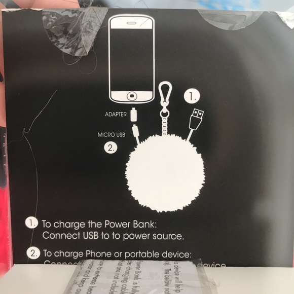 Adrienne Vittadini Bag Charm Power Bank - Picture 8 of 8